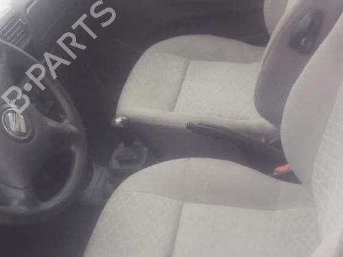Right front indicator SEAT INCA (6K9) 1.9 SDI | BP18739006C33 