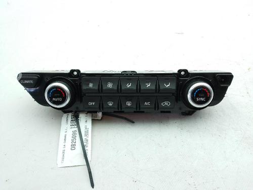 Used Climate control KIA SPORTAGE IV (QL, QLE) 1.6 GDI (132 hp) 18368104