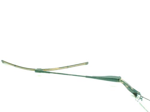 Used Front windshield wiper arm MERCEDES-BENZ GLA (H247) GLA 200 d (247.712) (150 hp) 31583356