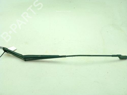 Used Front windshield wiper arm VW TAIGO (CS1) 1.0 TSI (95 hp) 24546131