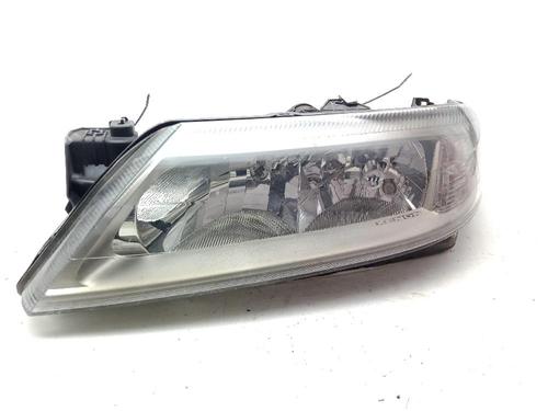 Faro izquierdo RENAULT LAGUNA II (BG0/1_) 2.2 dCi (BG0F) (150 hp) 28620207