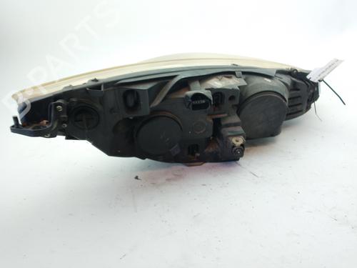Left headlight PEUGEOT 308 SW I (4E_, 4H_) 1.6 HDi | BP28578365C28 