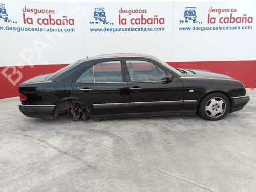 Left taillight MERCEDES-BENZ E-CLASS (W210) E 300 Turbo-D (210.025) | BP18371066C34 