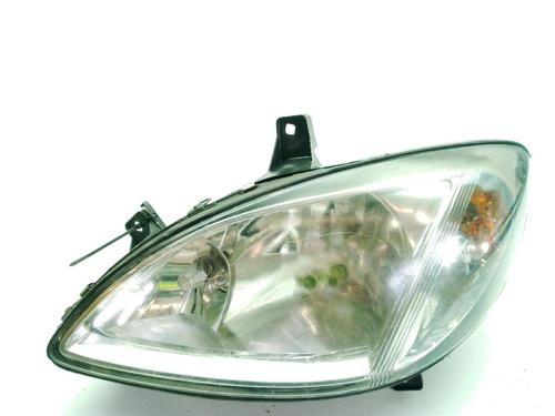 Used Left headlight MERCEDES-BENZ VITO / MIXTO Van (W639) 111 CDI (639.601, 639.603, 639.605) (109 hp) 31966848