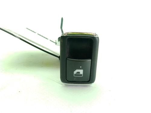 right-front-window-switch-mercedes-benz-c-class-w204-2007-2008-2009-2010-2011-2012-2013-2014-2015-33840597 main image