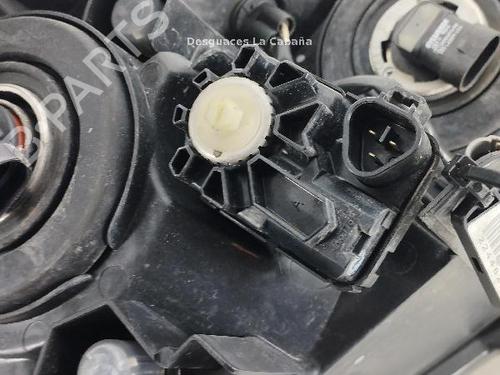 Left headlight TOYOTA PRIUS (_W3_) 1.8 Hybrid (ZVW3_) | BP31990290C28