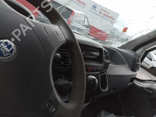 Front left window mechanism FIAT DUCATO Van (244_) 2.8 JTD Power | BP31988761C22