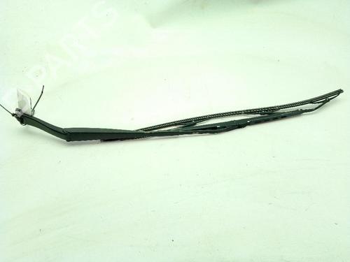 front-windshield-wiper-arm-dacia-duster-hs_-2010-2011-2012-2013-2014-2015-2016-2017-2018-24546162 main image