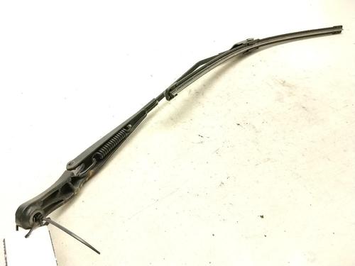 front-windshield-wiper-arm-audi-a4-b8-avant-8k5-2007-2008-2009-2010-2011-2012-2013-2014-2015-2016-2017-36947397 main image
