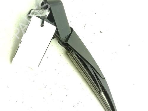 Used Rear windshield wiper arm Rear windshield wiper arm RENAULT MEGANE IV Hatchback (B9A/M/N_) 1.5 Blue dCi 115 (B9A6) (116 hp) 35800375 35800375