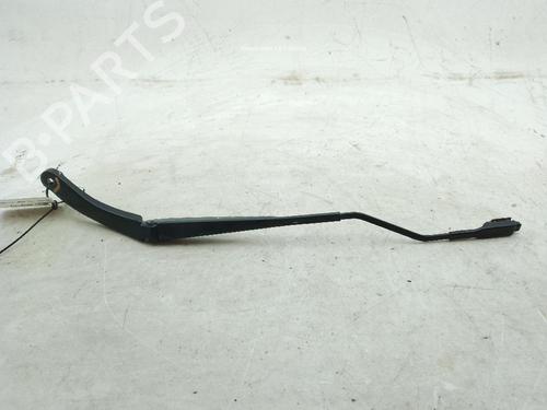 front-windshield-wiper-arm-renault-captur-i-j5_-h5_-2013-24049316 main image