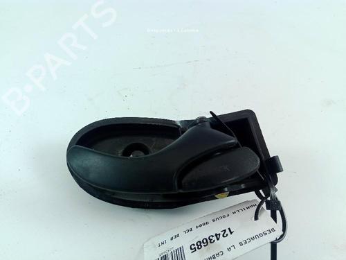 Used Front right interior door handle Front right interior door handle FORD FOCUS I Turnier (DNW) 1.8 Turbo DI / TDDi (90 hp) 18363721 18363721