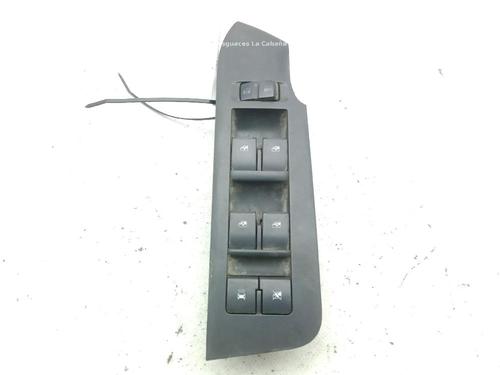 Used Left front window switch CHEVROLET CAPTIVA (C100, C140) 2.0 D 4WD (150 hp) 24001292
