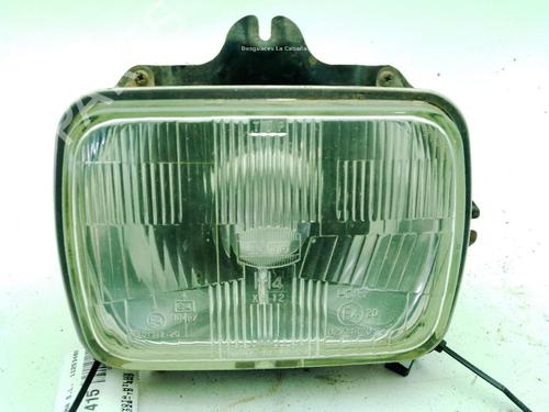 Used Right headlight TOYOTA HILUX VI Pickup (_N1_) 2.4 TD 4WD (LN165_, LN170_, LN190_, LN165, LN165H,... (90 hp) 30368118