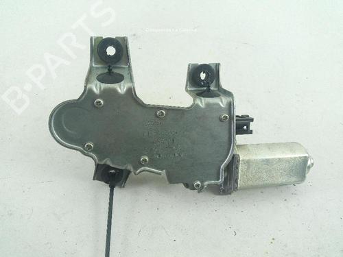 Used Rear wiper motor LAND ROVER DISCOVERY III (L319) 2.7 TD 4x4 (190 hp) 18366548