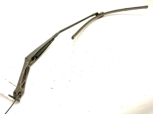 Used Front windshield wiper arm Front windshield wiper arm 39119707 39119707
