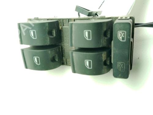 Used Left front window switch Left front window switch SEAT EXEO (3R2) 2.0 TDI (143 hp) 30477444 30477444
