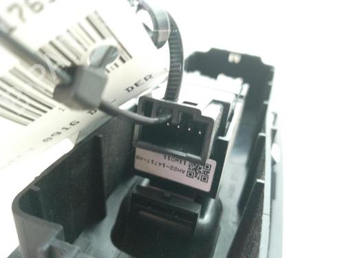 Right front window switch LAND ROVER DISCOVERY IV (L319) 3.0 TD 4x4 | BP24002318I26 