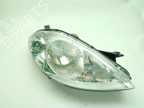 Used Right headlight MERCEDES-BENZ A-CLASS (W169) A 150 (169.031, 169.331) (95 hp) 28620249
