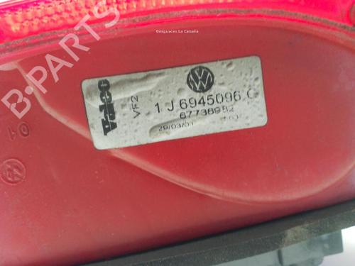 Right taillight VW GOLF IV (1J1) 1.4 16V | BP30146156C35