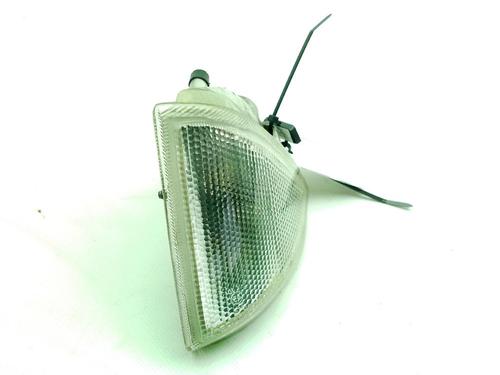 Clignotant avant gauche CITROËN AX (ZA-_) 11 (54 hp) 32227503