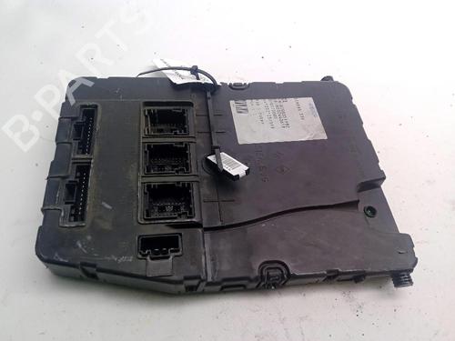 Used Fuse box RENAULT MEGANE II (BM0/1_, CM0/1_) 1.5 dCi (BM02, BM13, BM2A, CM02, CM13) (101 hp) 22631577