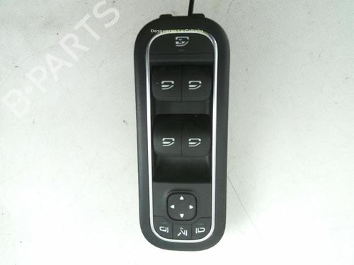 Used Left front window switch Left front window switch MERCEDES-BENZ A-CLASS (W177) A 180 d (177.003) (116 hp) 18364267 18364267