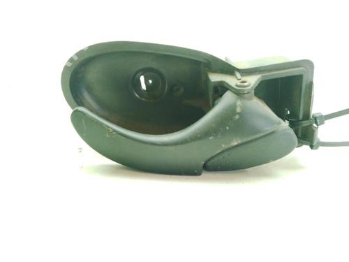 Used Front right interior door handle Front right interior door handle FORD TRANSIT Van (FA_ _) 2.4 DI RWD (FAA_, FAB_, FAC_, FAD_) (120 hp) 26230596 26230596