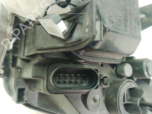 Right headlight FORD FOCUS II (DA_, HCP, DP) 2.0 TDCi | BP29821813C29