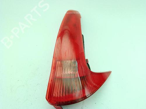 right-taillight-peugeot-206-sw-2ek-2002-31583401 main image