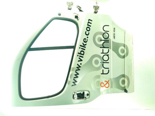 Used Right front door NISSAN PRIMASTAR Bus (X83) dCi 120 (114 hp) 30410699