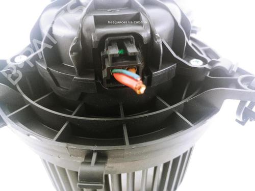 Heater blower motor RENAULT LATITUDE (L70_) 2.0 dCi 150 (L70H) | BP31990246M62
