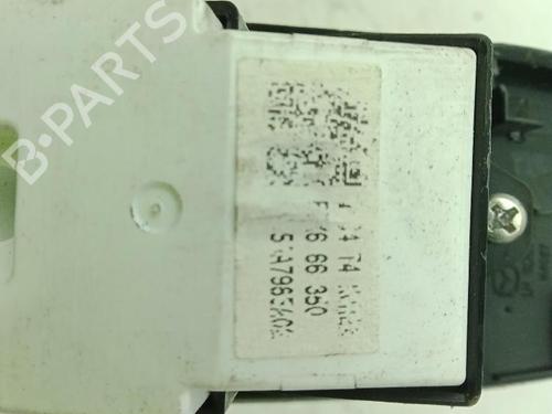 Left front window switch MAZDA 3 (BL) 1.6 MZR CD (BL14) | BP32467577I27 - Image 3