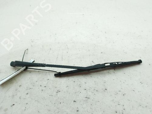 Used Front windshield wiper arm Front windshield wiper arm ROVER MINI Hatchback 1300 (63 hp) 23999120 23999120