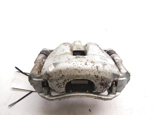 Used Left front brake caliper TOYOTA COROLLA Hatchback (_E21_, _EA1_, _EH1_) 1.8 VVTi Hybrid (ZWE219) (140 hp) 24047640