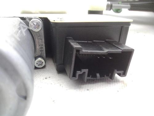 Front right window mechanism SEAT ARONA (KJ7, KJP) 1.0 TSI | BP24044812C23 - Image 3