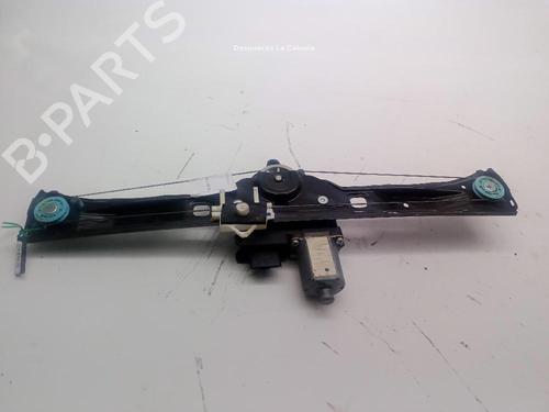 Used Front right window mechanism Front right window mechanism FIAT QUBO (225_) 1.3 D Multijet (225CXB1A, 225AXB1A, 225CXB11, 225AXB11,... (75 hp) 30746976 30746976