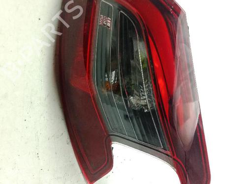 Used Right taillight Right taillight PEUGEOT 308 II (LB_, LP_, LW_, LH_, L3_) 1.2 THP 130 (131 hp) 33905032 33905032