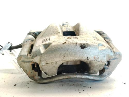 Used Right front brake caliper TOYOTA YARIS CROSS (MXP_) 1.5 Hybrid (MXPJ10) (116 hp) 26314659