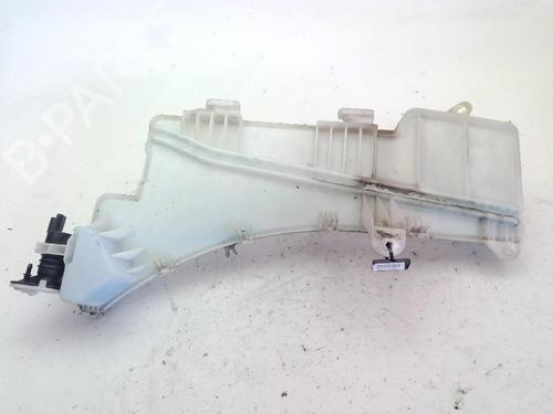Windscreen washer tank PEUGEOT 3008 II SUV (MC_, MR_, MJ_, M4_) 1.2 THP/ PureTech 130 (MRHNSM, MRHNSU, MRHNSJ, MRHNYW,... | BP29554926C113 