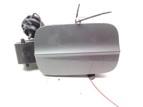 fuel-flap-audi-a3-sportback-8va-8vf-2012-2013-2014-2015-2016-2017-2018-2019-2020-2021-31080867 main image