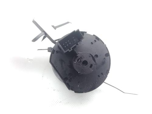 Headlight switch VW CRAFTER Van (SY_, SX_) 2.0 TDI FWD (SYB, SYC, SYD) | BP39579793I24 - Image 2