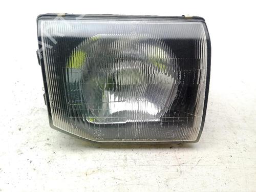 Used Right headlight MITSUBISHI PAJERO CLASSIC (V2_W, V6_W, V7_W) 2.5 TD (V24W) (115 hp) 29746731