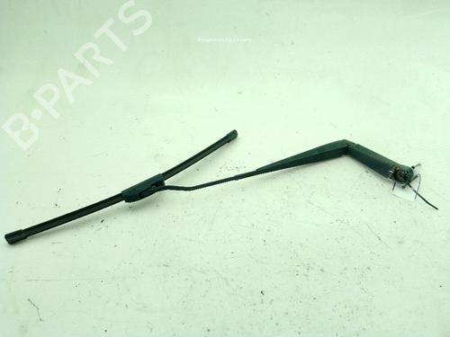 front-windshield-wiper-arm-nissan-navara-np300-d40-2004-28449492 main image