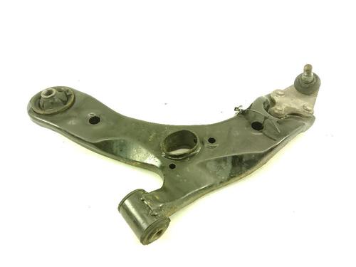Used Left front suspension arm TOYOTA AVENSIS Estate (_T27_) 2.0 D-4D (WWT271_) (143 hp) 18370332