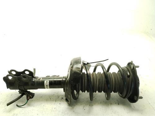Used Left front shock absorber TOYOTA COROLLA Hatchback (_E21_, _EA1_, _EH1_) 1.8 Hybrid (ZWE211) (98 hp) 24578774