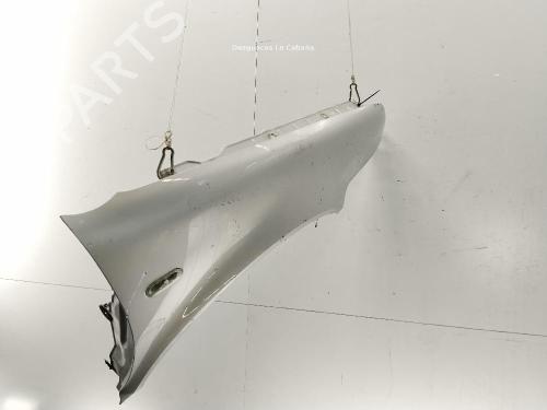 Used Right front fenders Right front fenders VW BORA I (1J2) 1.6 16V (105 hp) 40492445 40492445