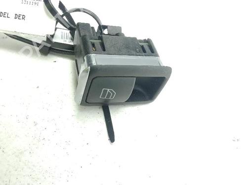 Used Right front window switch Right front window switch MERCEDES-BENZ GLA-CLASS (X156) GLA 200 CDI / d (156.908) (136 hp) 34645549 34645549
