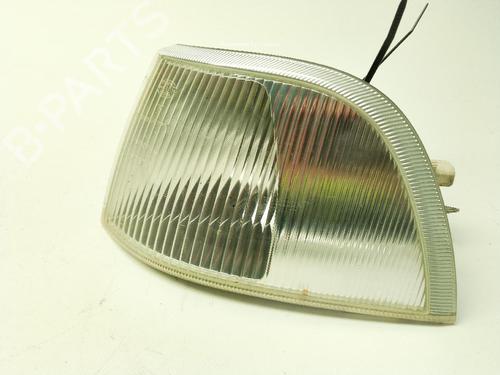 Used Left front indicator VOLVO S40 I (644) 1.9 TD (90 hp) 32402561