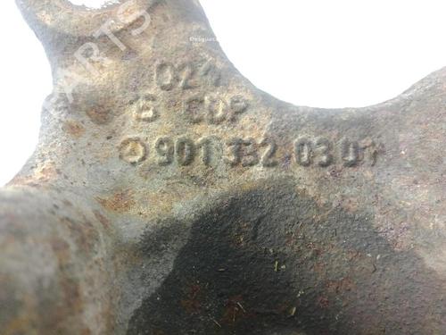 Right front steering knuckle MERCEDES-BENZ SPRINTER 3-t Van (B903) 313 CDI 4x4 (903.662, 903.663) | BP18374429M26 